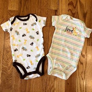 ⭐️ 5/$25! ⭐️ Carter’s bodysuits